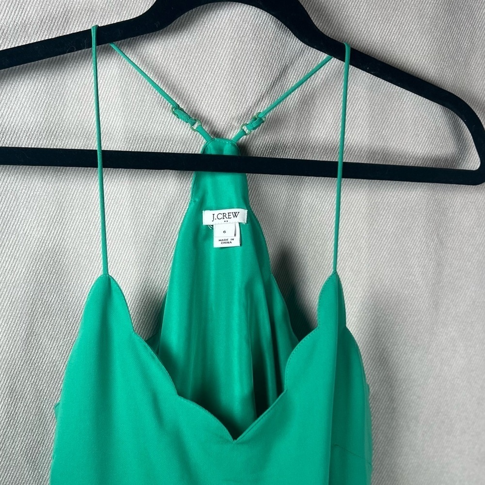 J.Crew Scalloped Lightweight Pullover Racerback Camisole Tank - Size 6 in Green - Picture 4 of 8